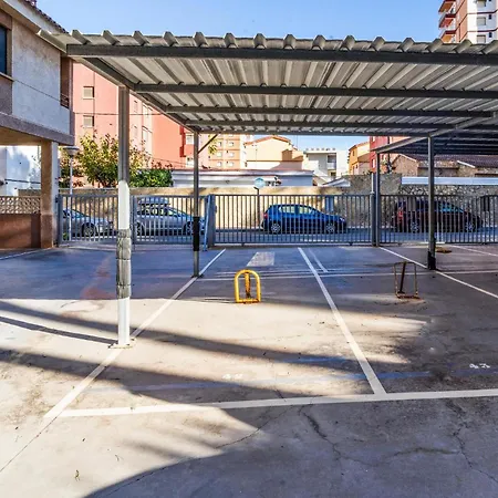 Daire Cozy Apartment In Oropesa With Wifi